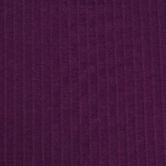 Ebb to Street Tank Top  Light Support Dramatic Magenta Size 6 like new - Picture 4 of 7